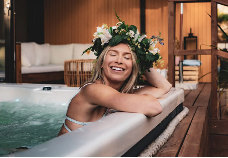 Spas en été : ce qu'il faut savoir pour choisir, installer, refroidir et entretenir votre eau
