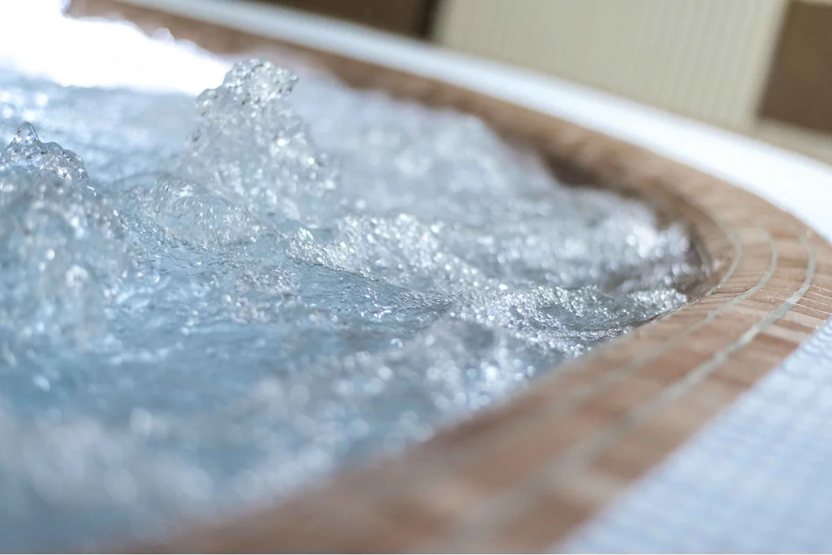 Installation de piscines extérieures et intérieures dans toute l'Union européenne