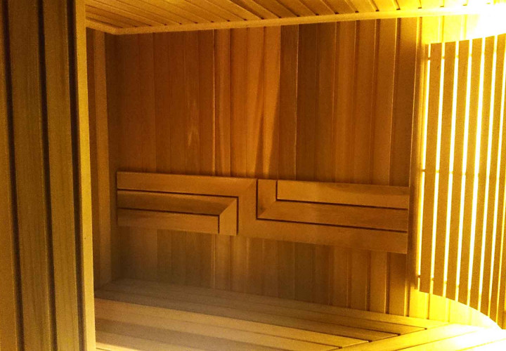 Sauna en bois de cèdre avec fonction vapeur