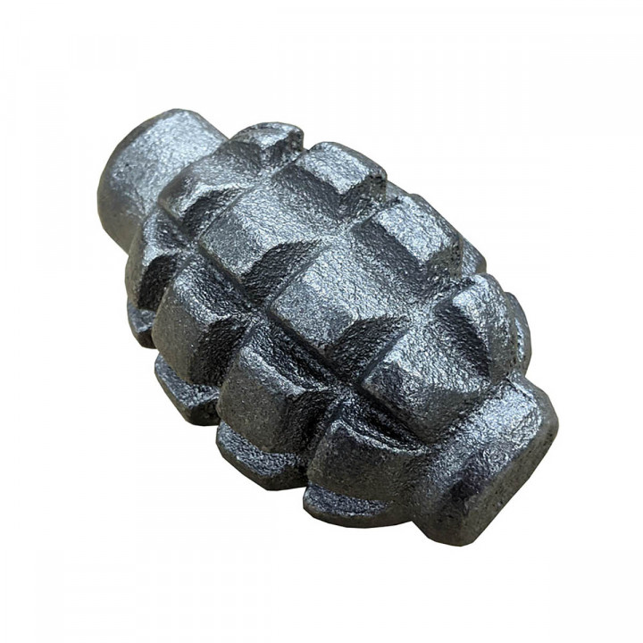 Grenade en fonte. 1 pièce.