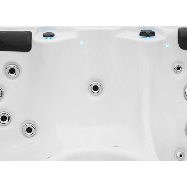 Piscine de massage SPA – Relax