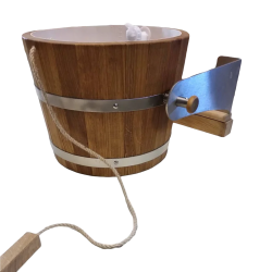 Verser dans une cuve de 20 l, chêne 