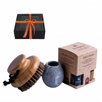 Coffret cadeau « Chaleur parfumée ». Contient une brosse, un pot pour les parfums et les huiles essentielles.