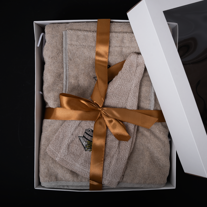 Coffret cadeau pour elle - LIN, 75x140 cm, dans un coffret cadeau. Tablier et chapeau pour sauna