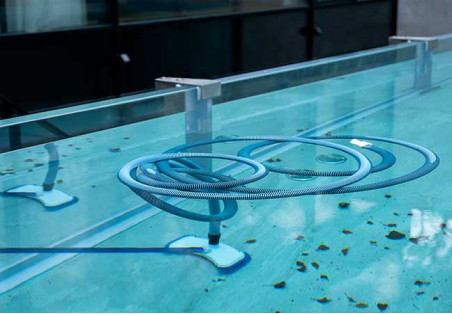 Les 10 problèmes de piscine les plus fréquents en été et leurs solutions rapides