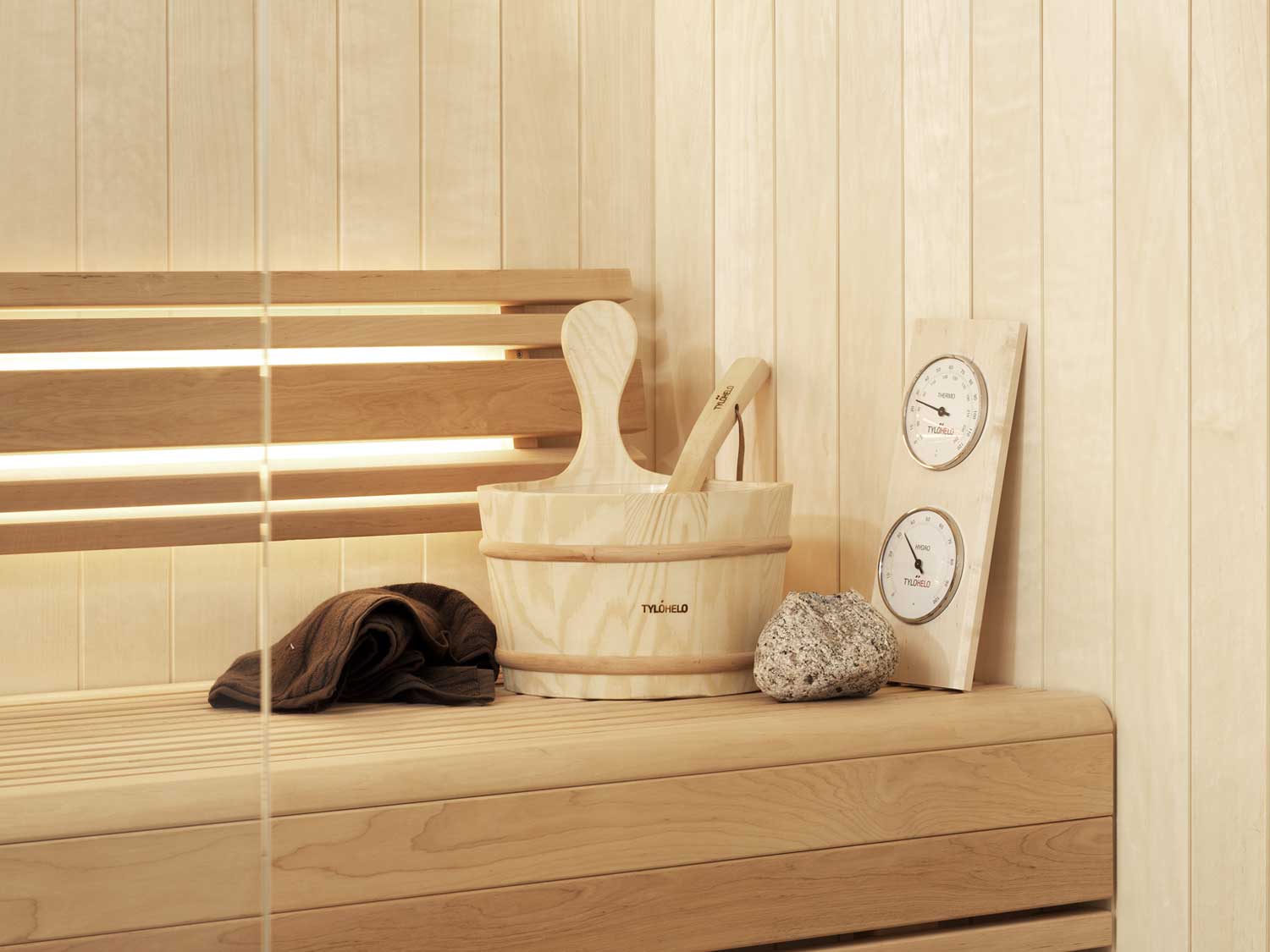 Accessoires de sauna - pourquoi ils sont nécessaires