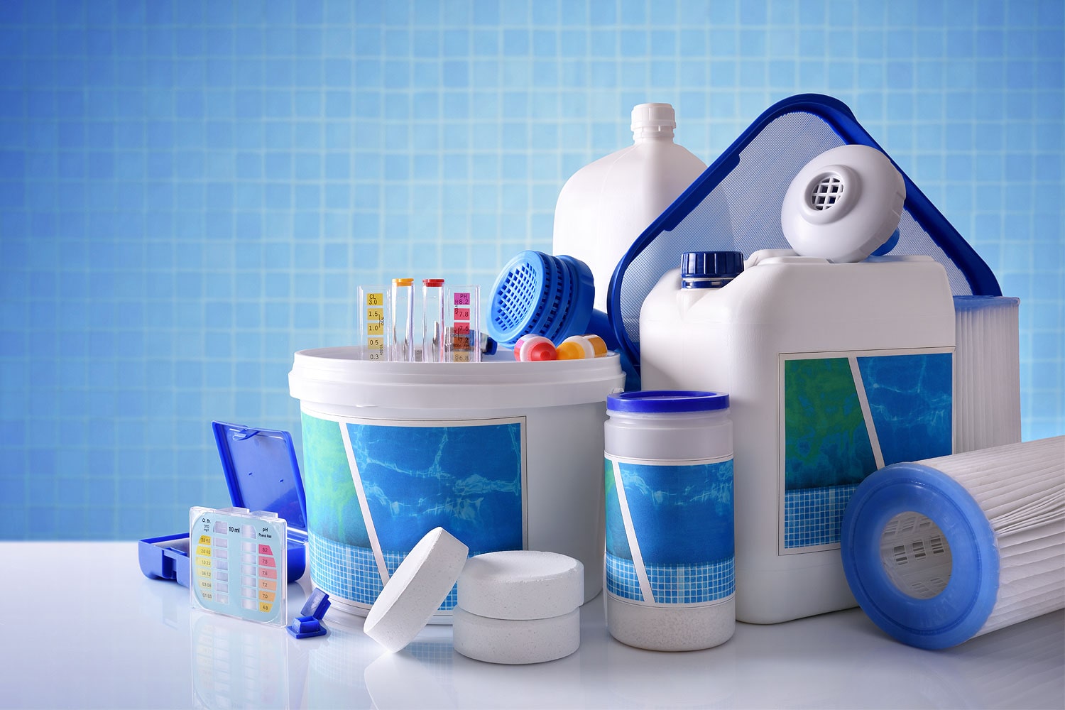 Que devez-vous savoir sur les produits d'entretien de la piscine ?