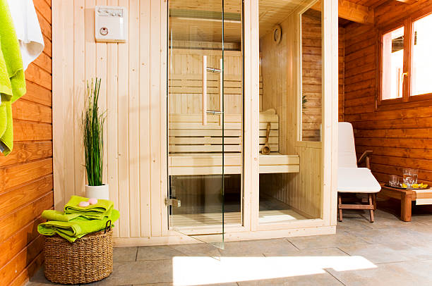 Les portes de sauna sont un élément essentiel de tout sauna