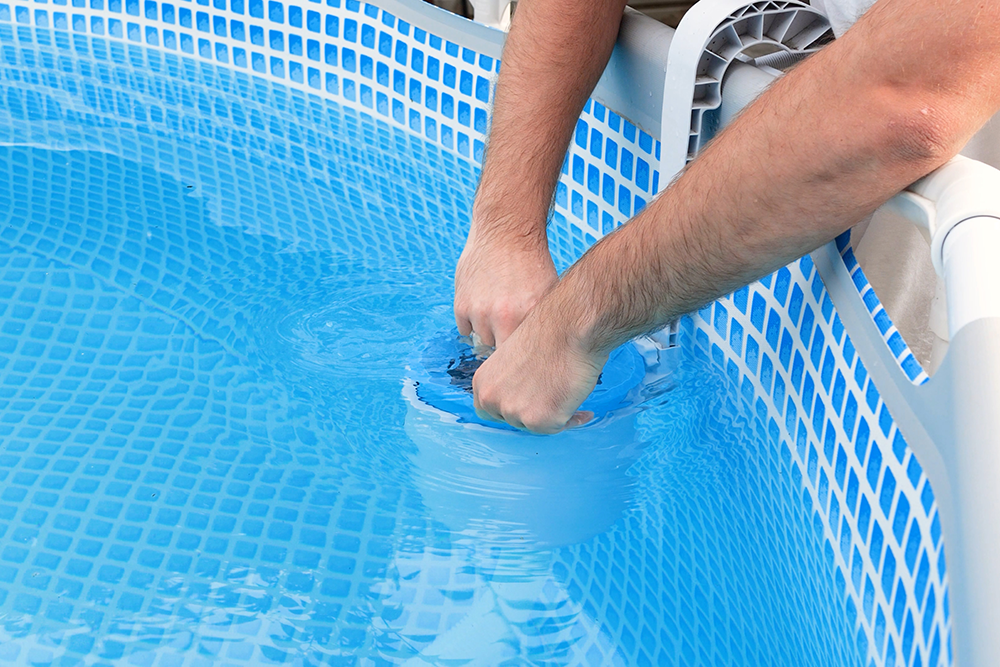 écumeur de piscine