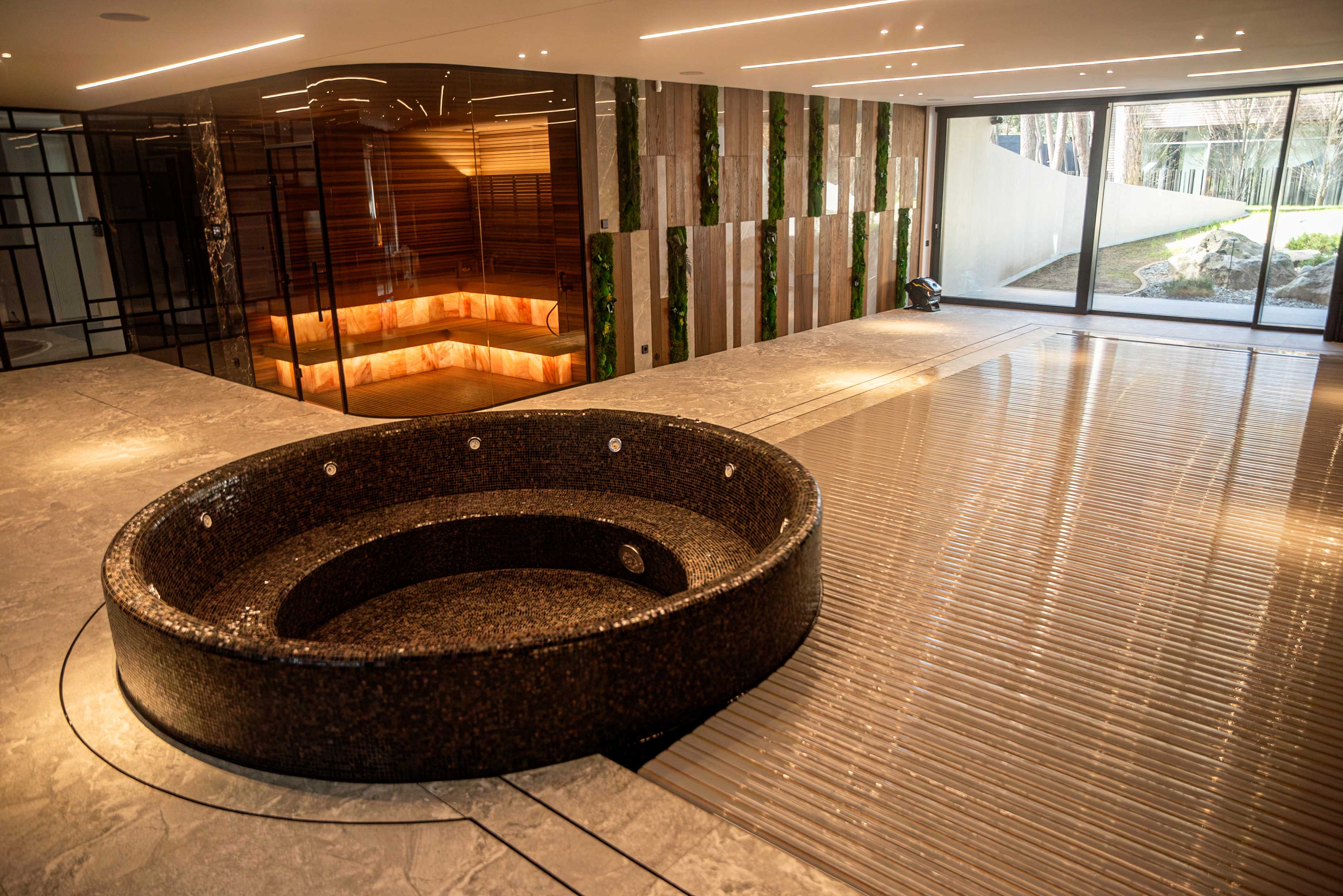 projet de sauna infrarouge et de piscine privés